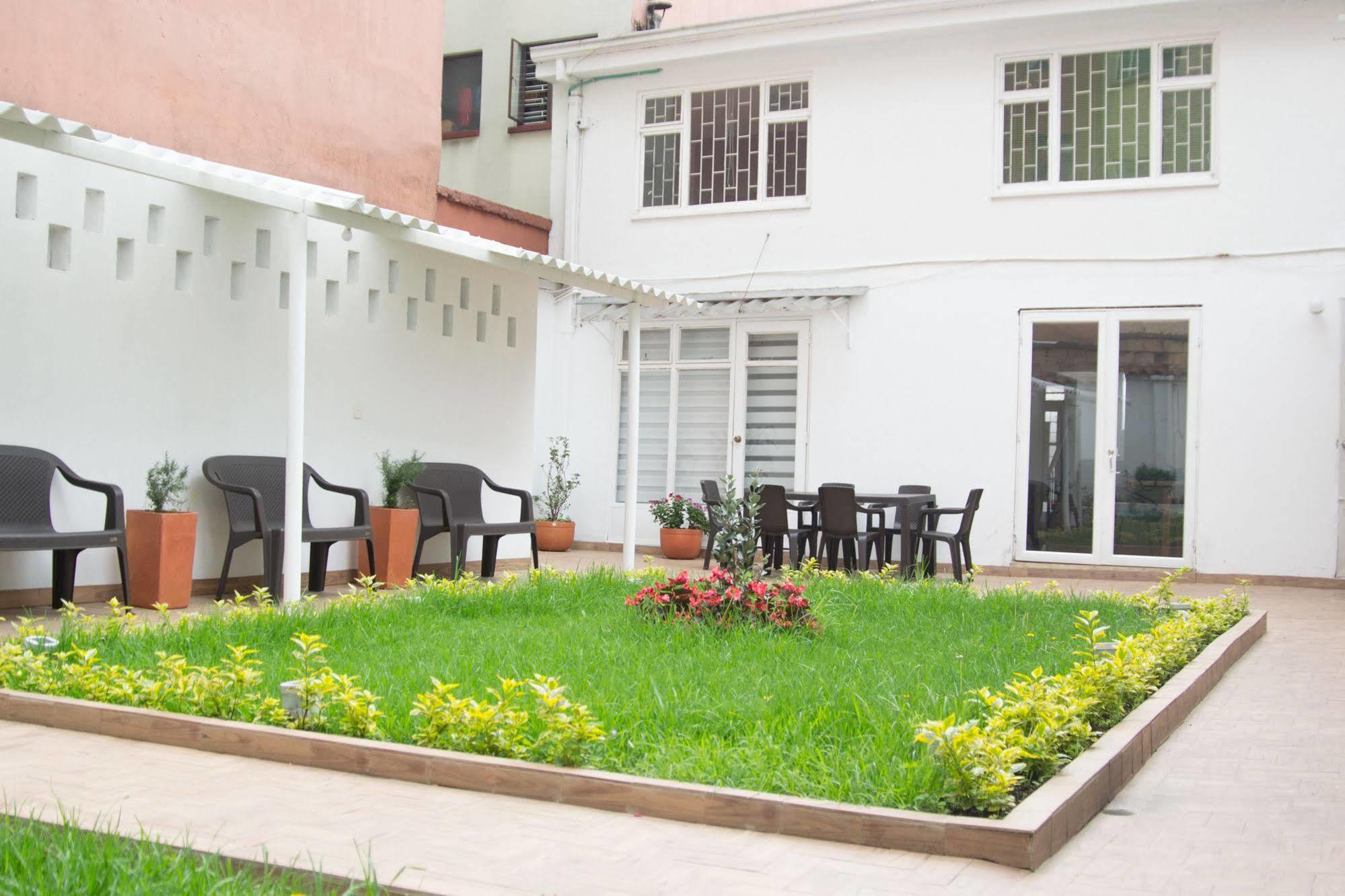 Hotel Casa Jota Bogotá Exterior foto
